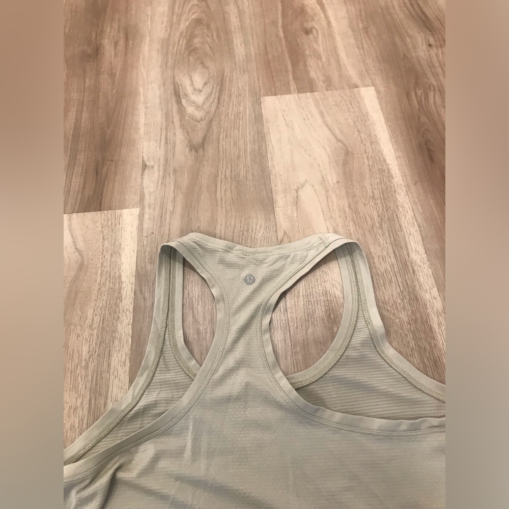 Lululemon Swiftly Tech Racerback Tank Top - Picture 3 of 6